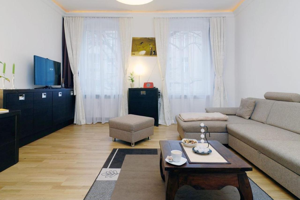 Neukoelln Central Rixdorf Берлин Екстериор снимка