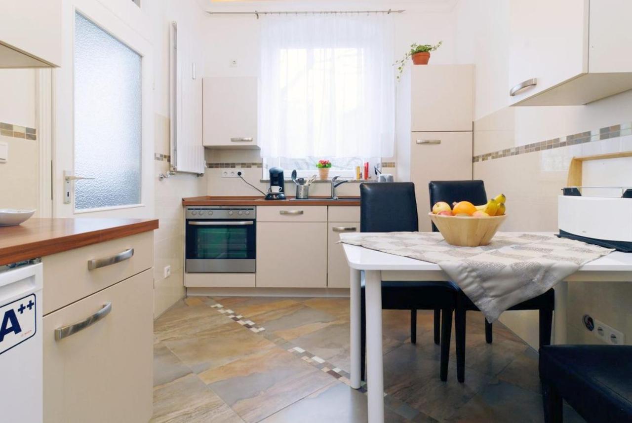 Neukoelln Central Rixdorf Берлин Екстериор снимка